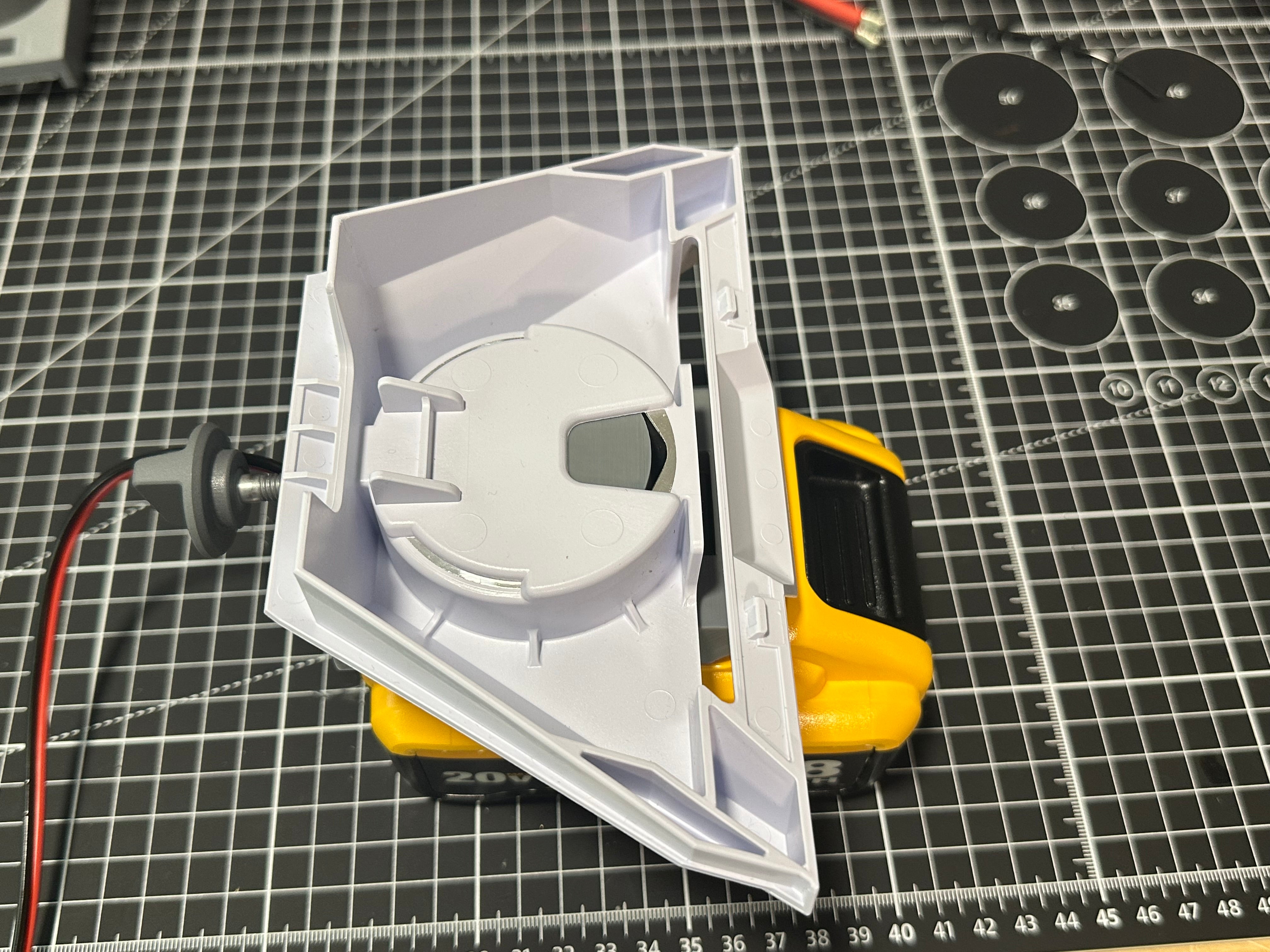 Starlink Mini Power Adapter - Dewalt