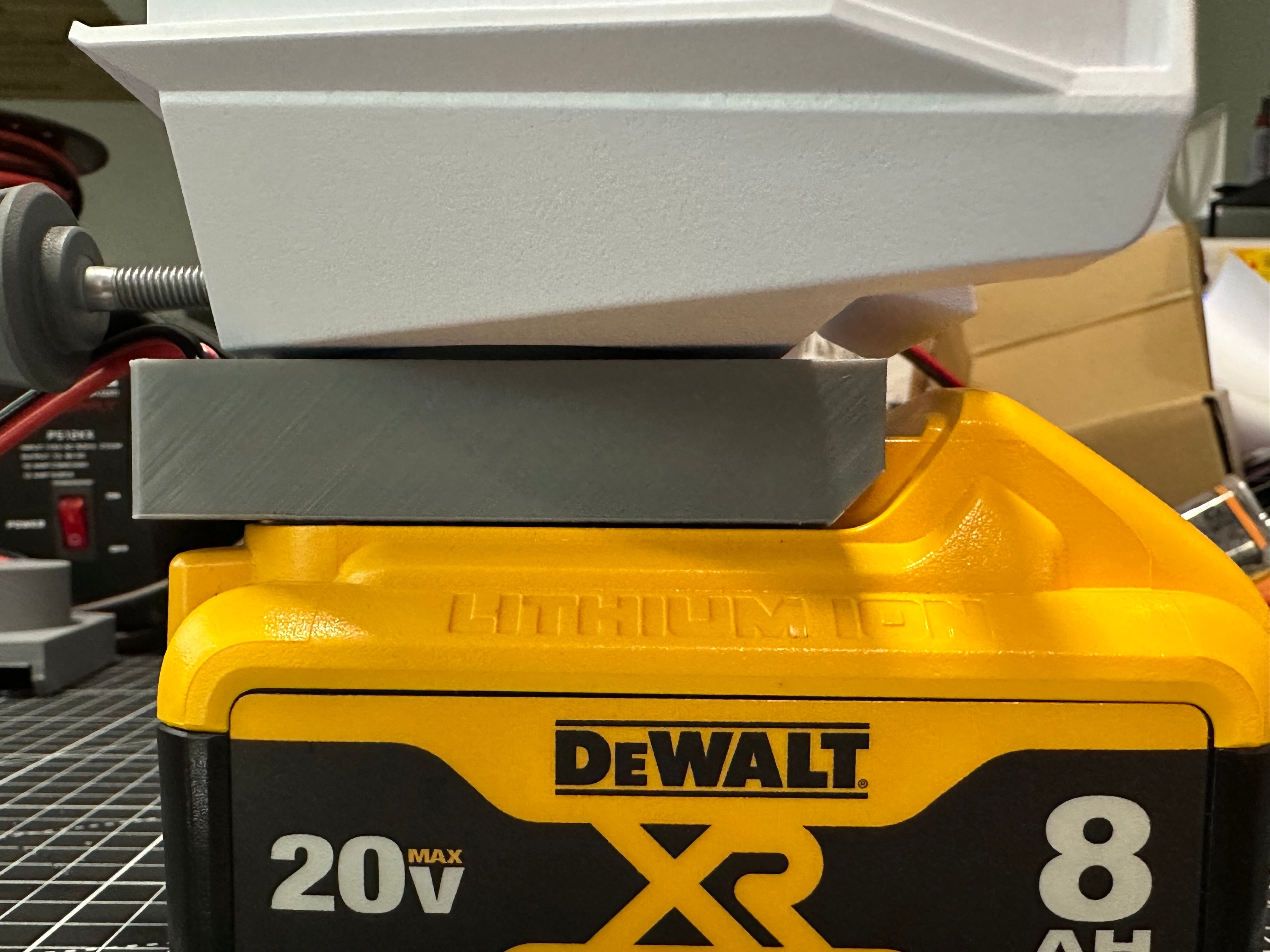 Starlink Mini Power Adapter - Dewalt