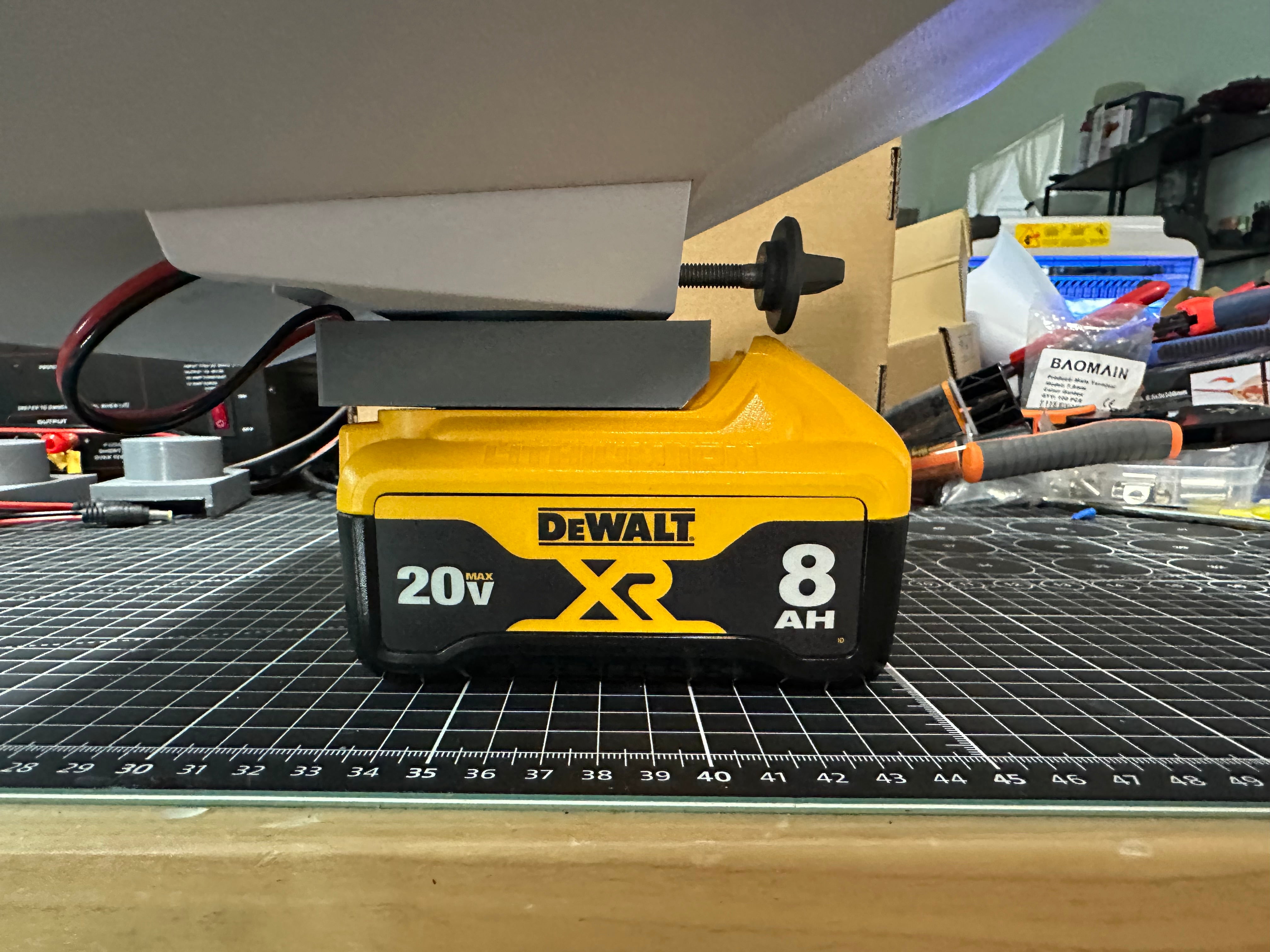 Starlink Mini Power Adapter - Dewalt